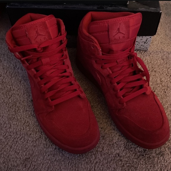 Shoes ! - Picture 2 of 3